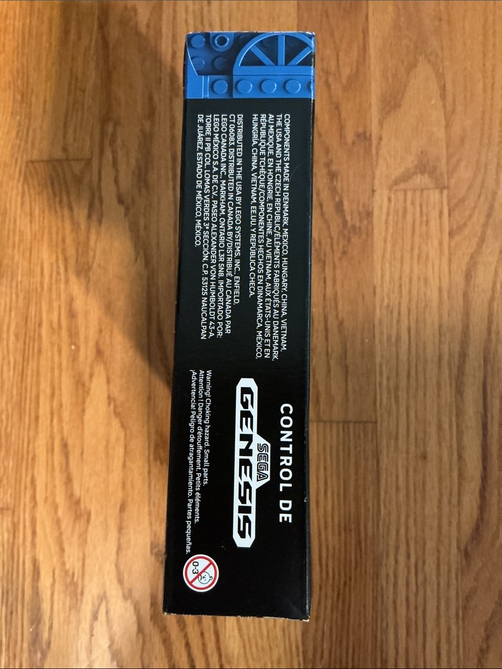 Lego Sega Genesis Controller Display Model with Stand; unopened box - Picture 6 of 7
